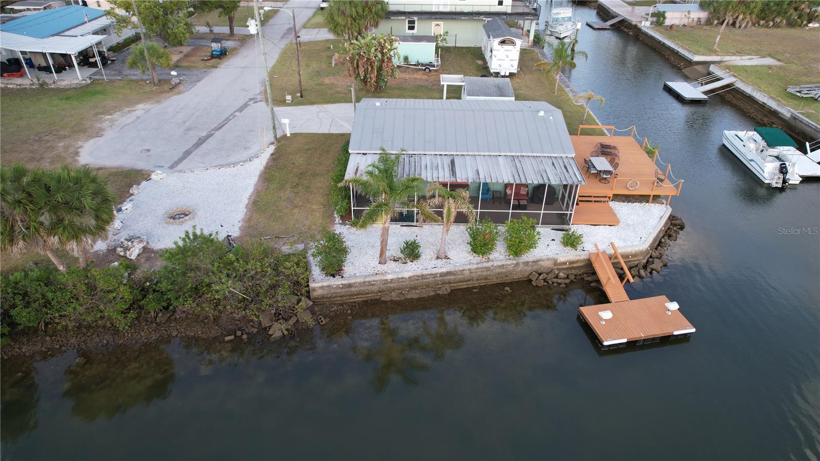 Image 7 of 41 For 6724 Gull Lane