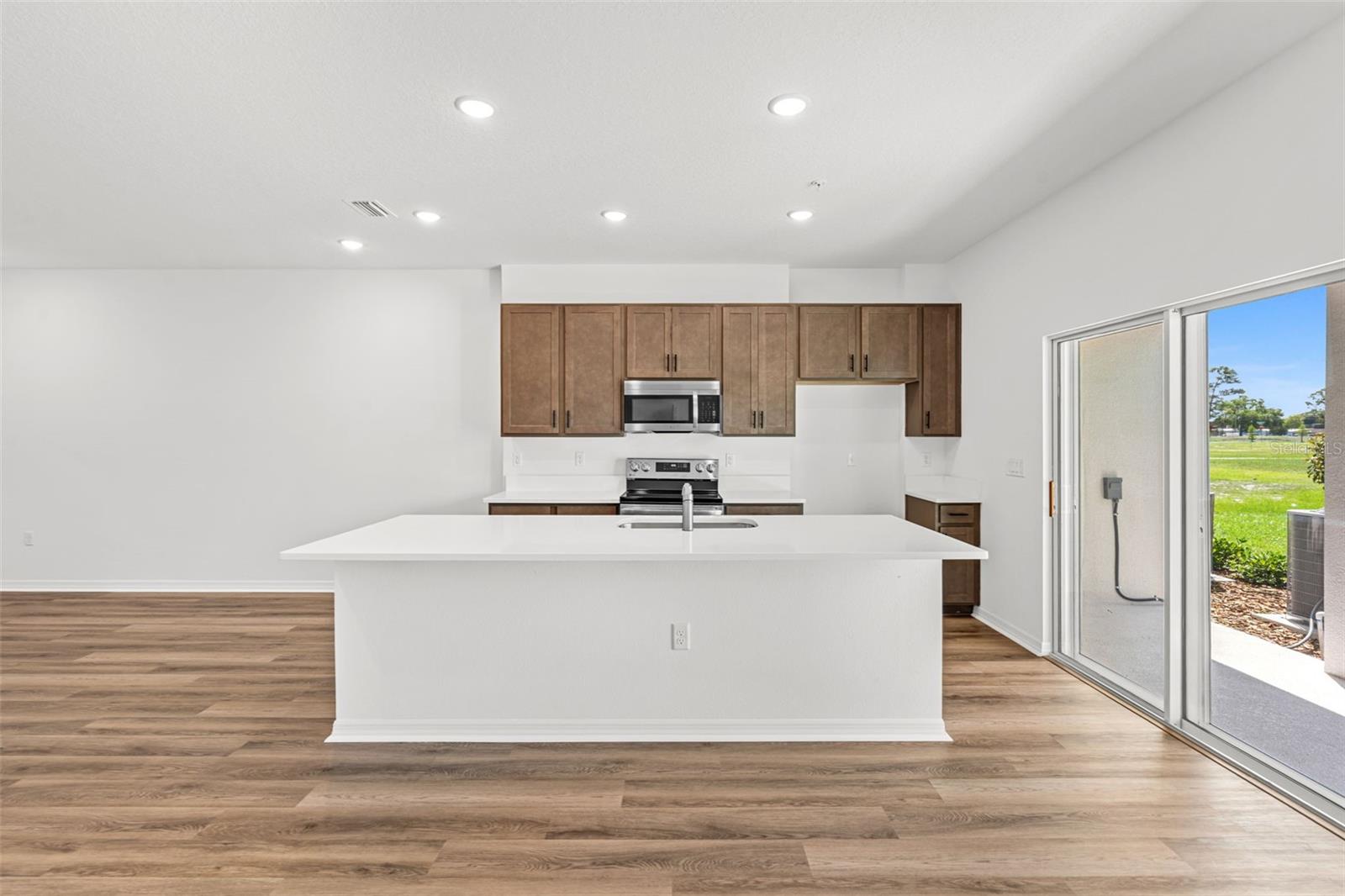 Image 11 of 20 For 4716 Winding River Road