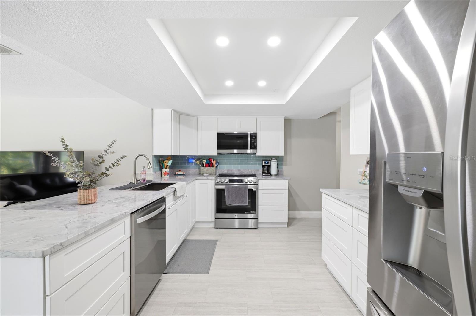 Image 15 of 77 For 4832 Shell Stream Boulevard