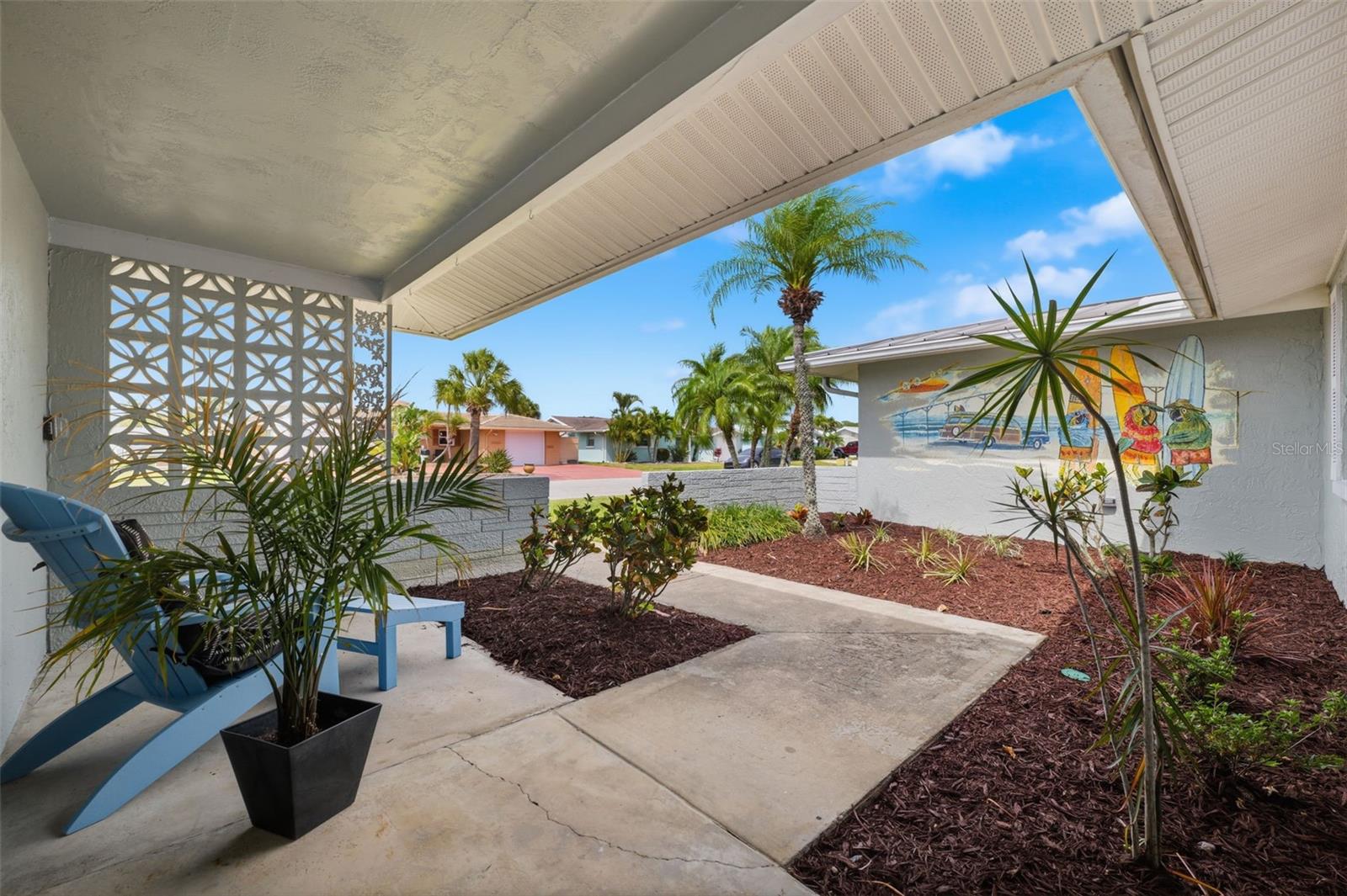 Image 8 of 77 For 4832 Shell Stream Boulevard