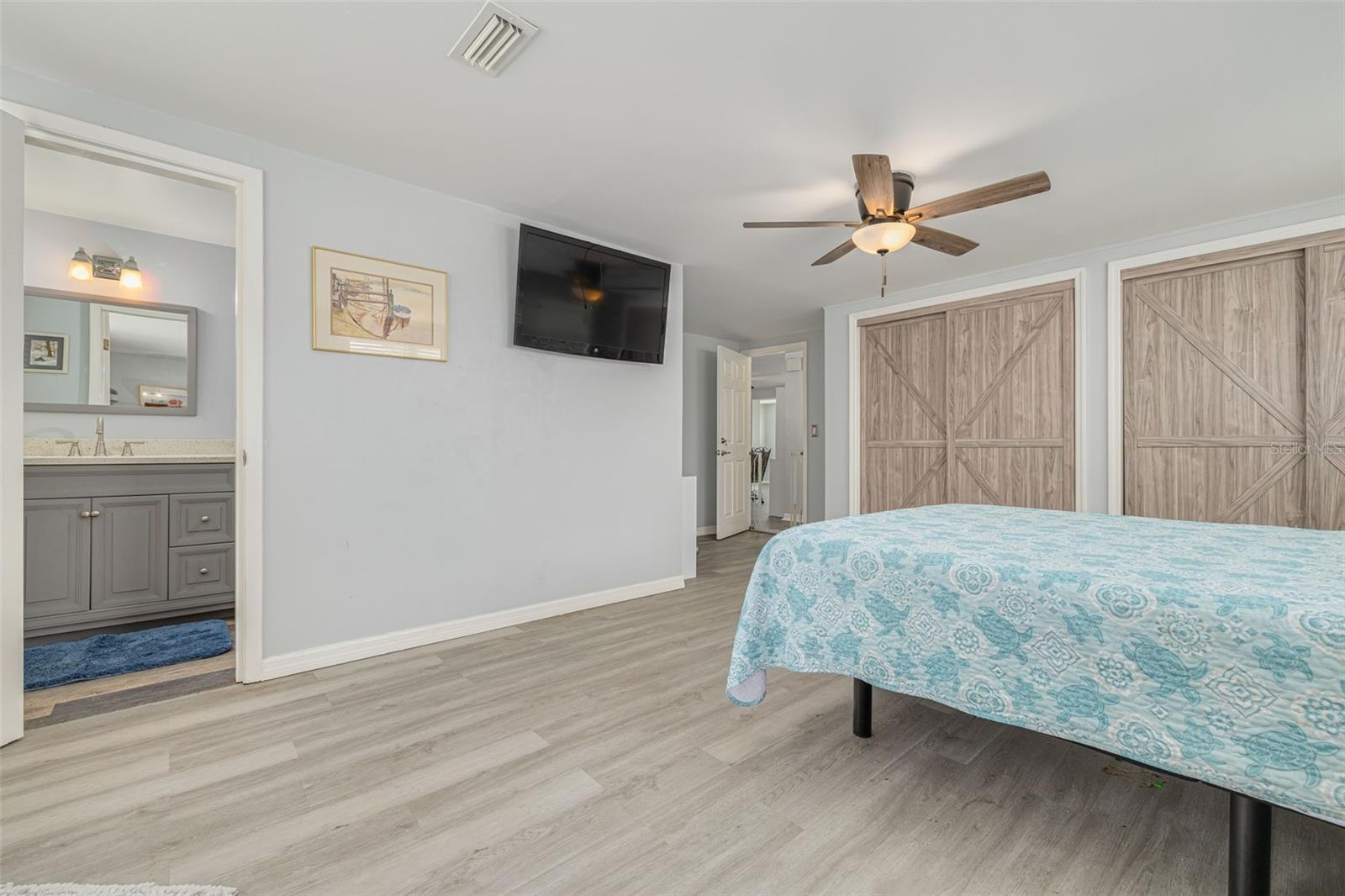 Image 22 of 49 For 8510 Green Street