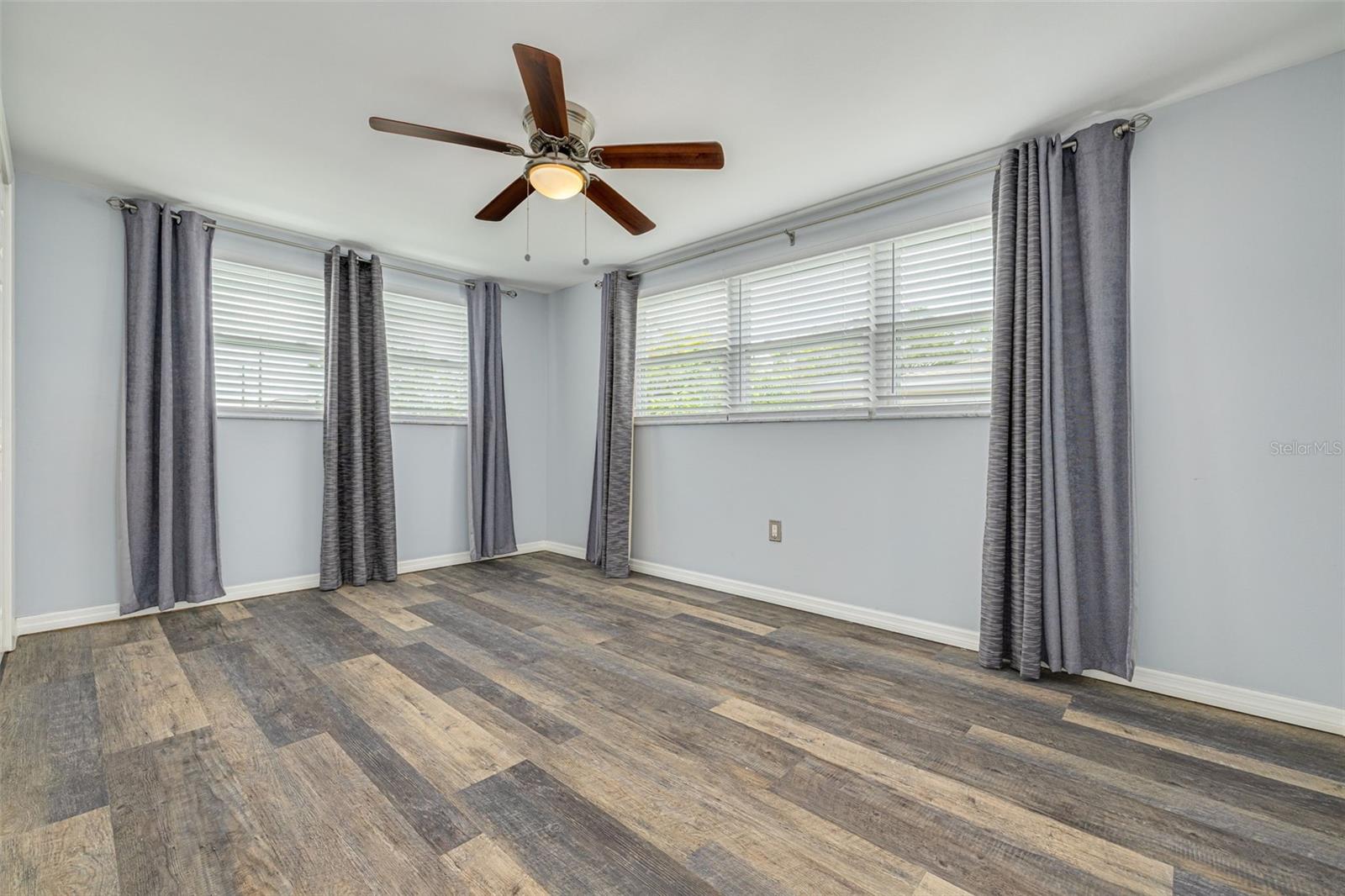 Image 24 of 49 For 8510 Green Street