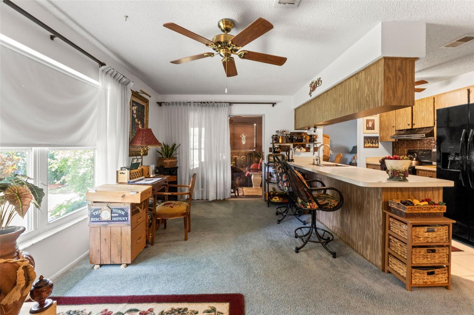 Image 12 of 41 For 10541 Green Meadow Lane