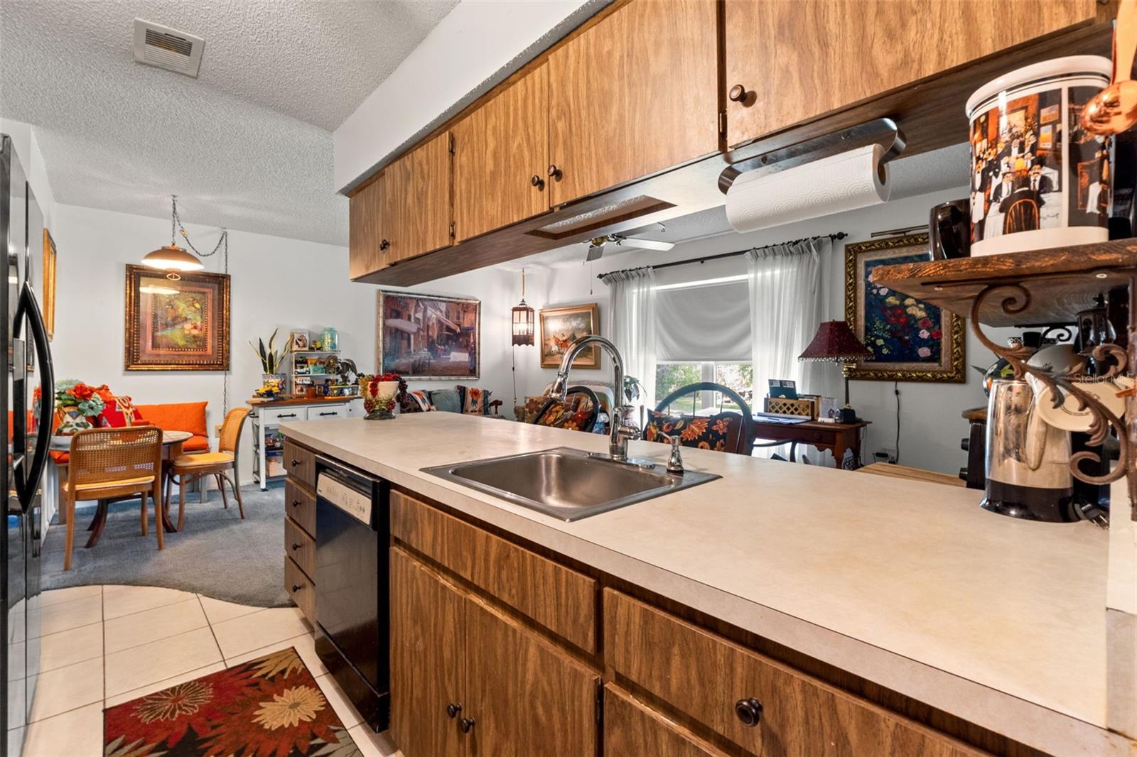 Image 8 of 41 For 10541 Green Meadow Lane