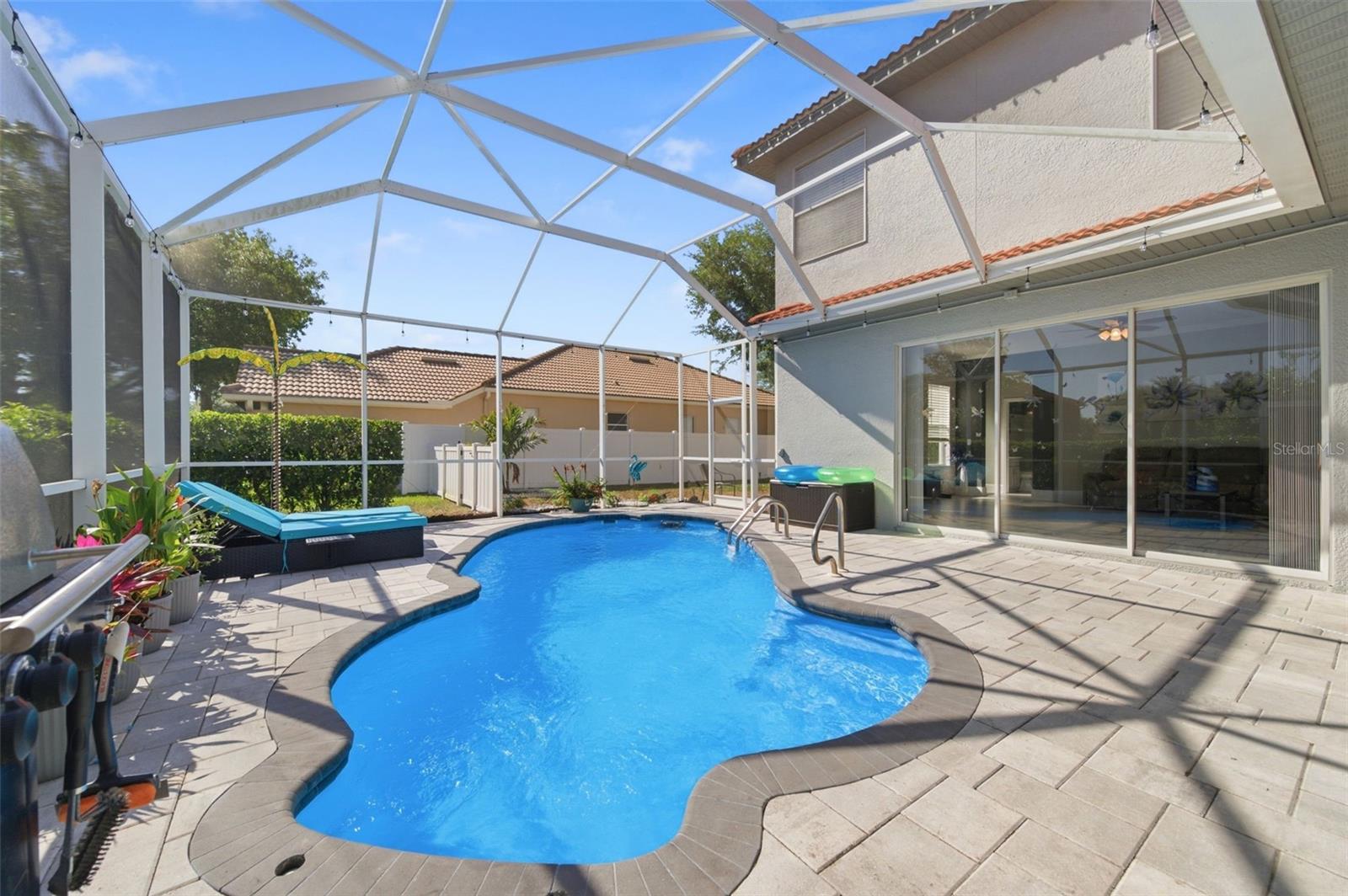Listing photo id 0 for 11508 Oyster Bay Circle
