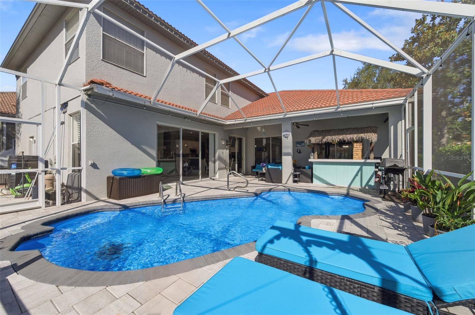 Listing photo id 1 for 11508 Oyster Bay Circle