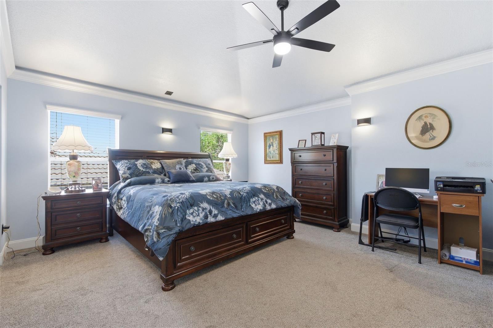 Listing photo id 50 for 11508 Oyster Bay Circle