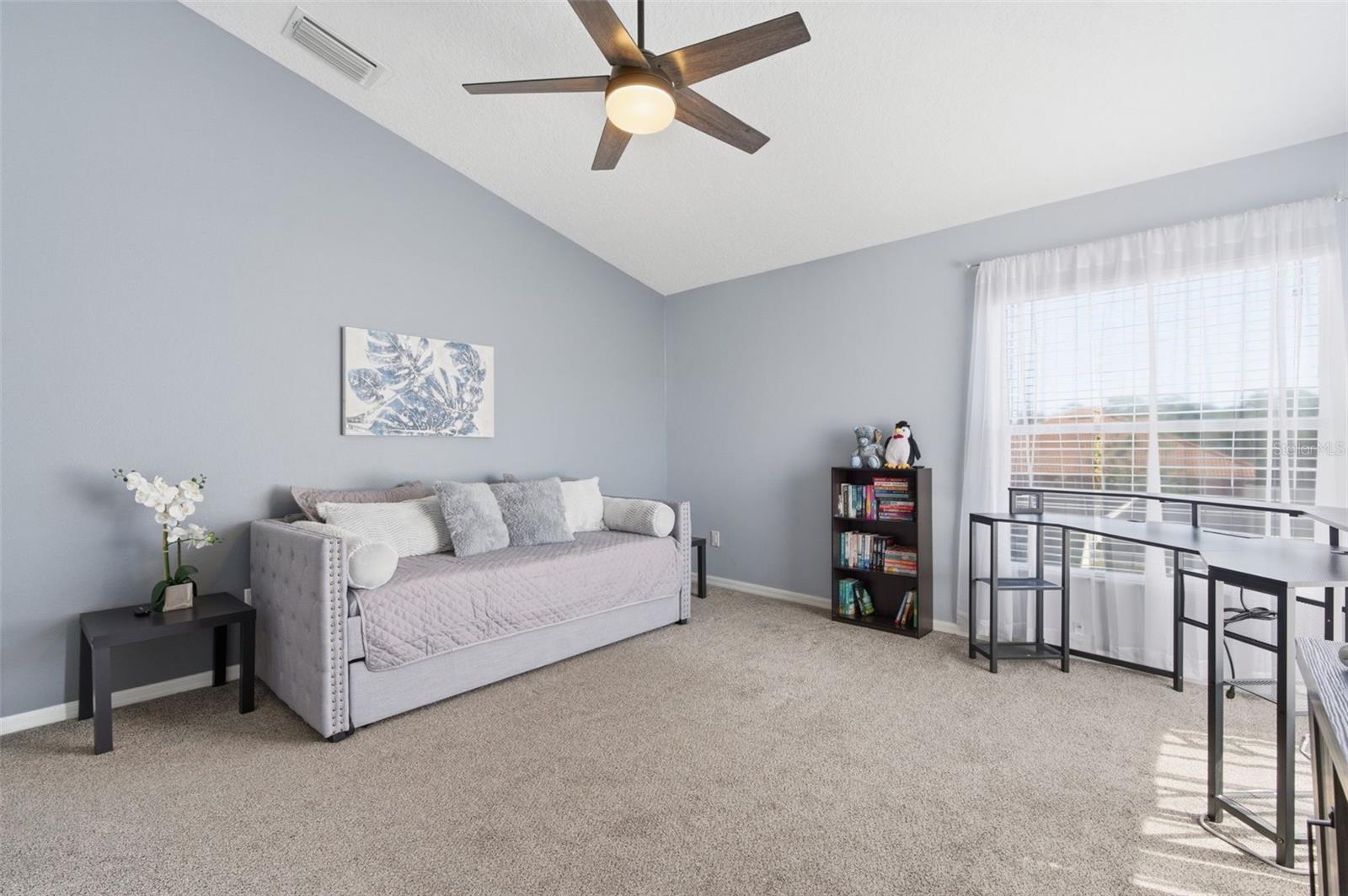 Listing photo id 57 for 11508 Oyster Bay Circle