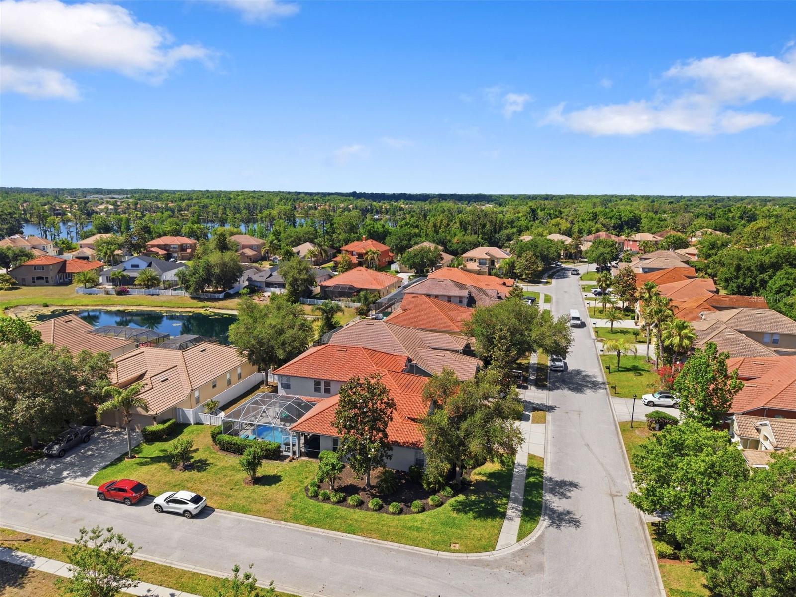 Listing photo id 75 for 11508 Oyster Bay Circle