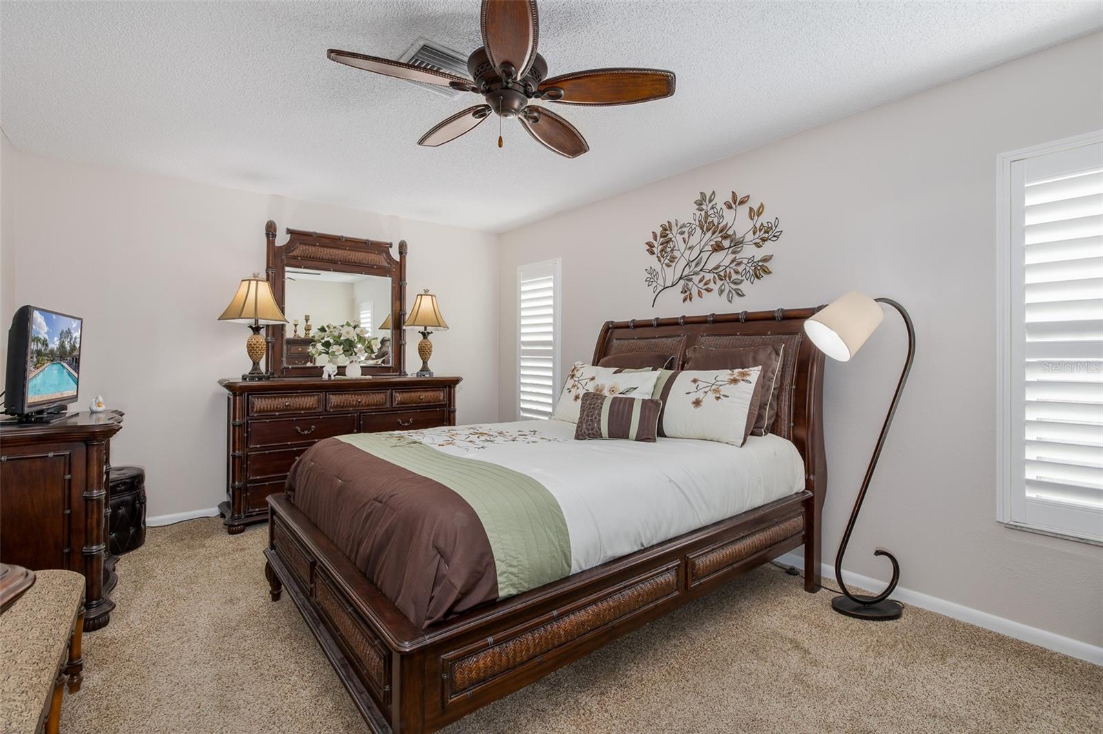 Image 18 of 41 For 9673 Noble Court