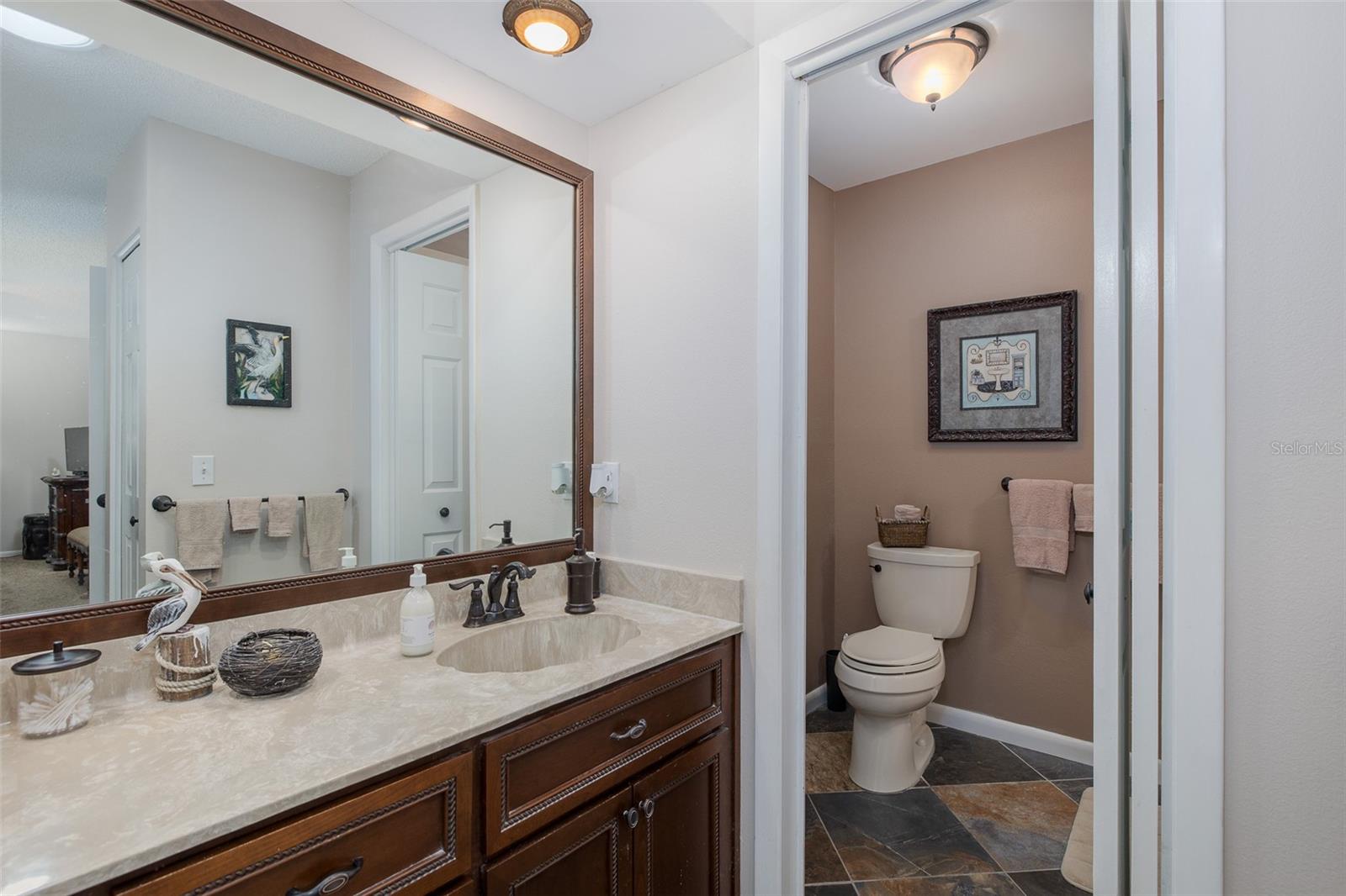 Image 21 of 41 For 9673 Noble Court
