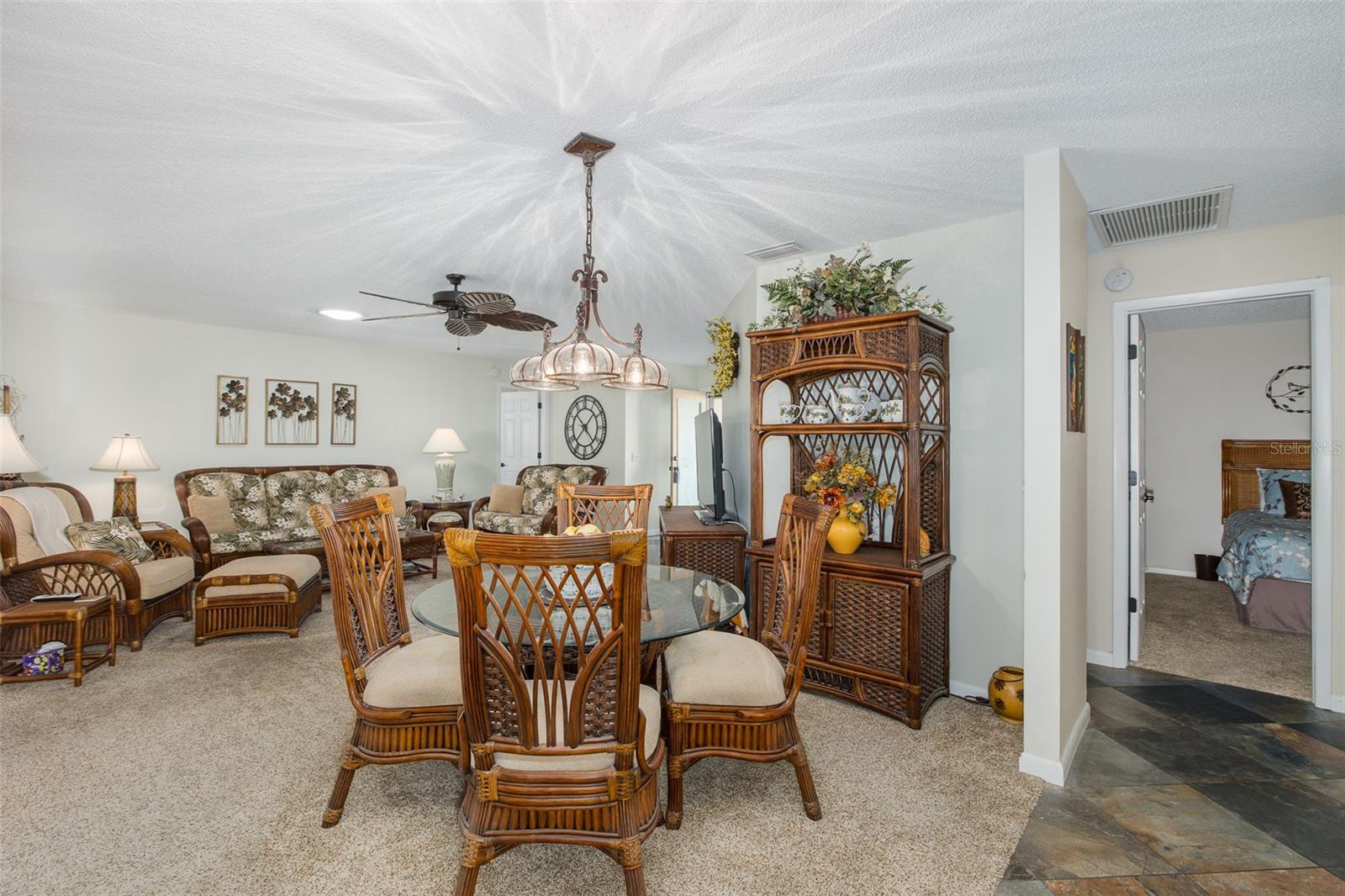 Image 26 of 41 For 9673 Noble Court