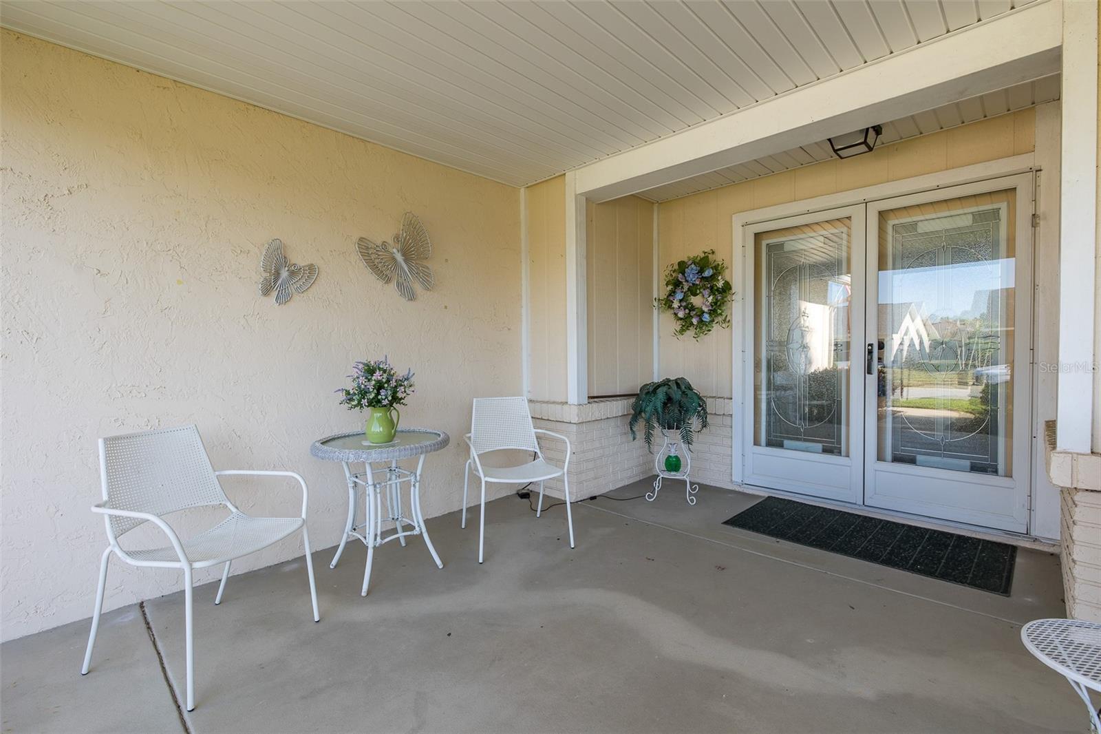 Image 4 of 41 For 9673 Noble Court
