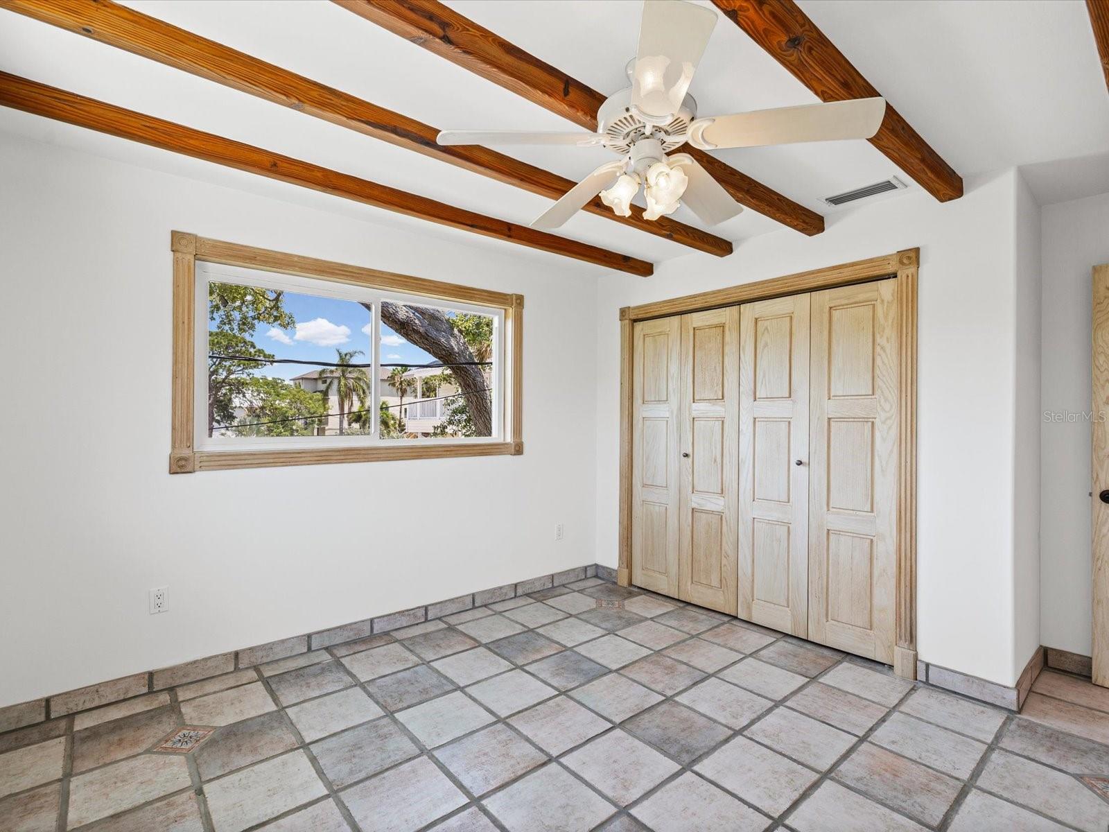 Image 27 of 79 For 1647 Sea Breeze Drive