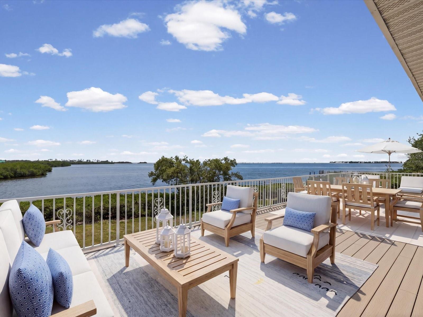 Image 3 of 79 For 1647 Sea Breeze Drive