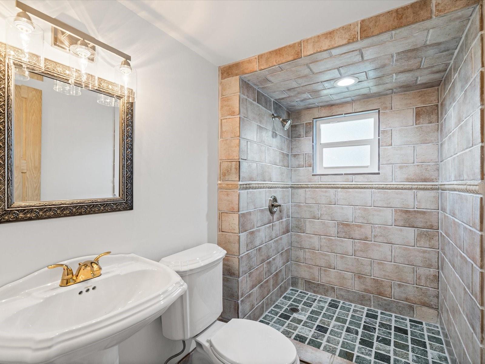 Image 30 of 79 For 1647 Sea Breeze Drive
