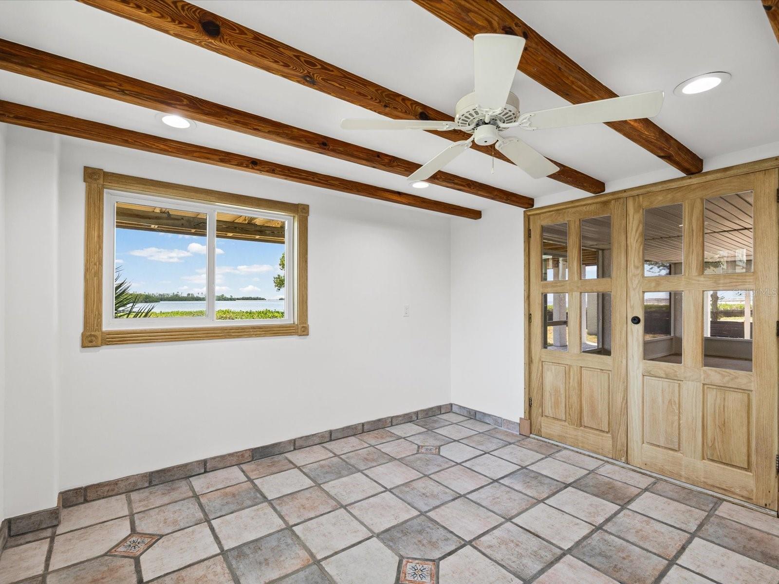 Image 31 of 79 For 1647 Sea Breeze Drive