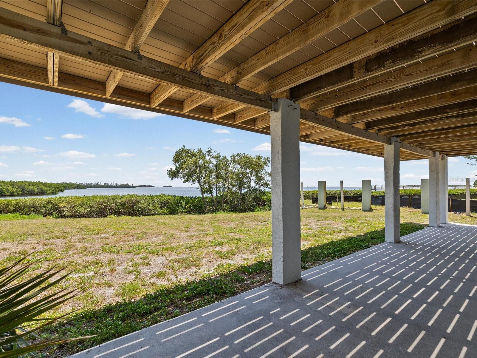 Image 36 of 79 For 1647 Sea Breeze Drive