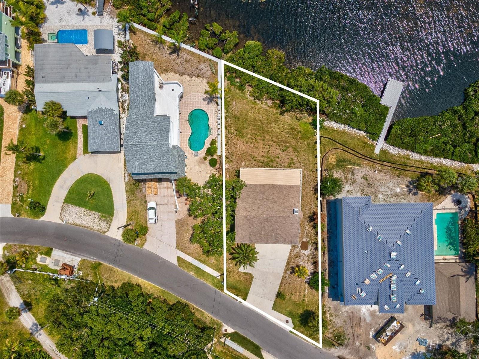 Image 40 of 79 For 1647 Sea Breeze Drive