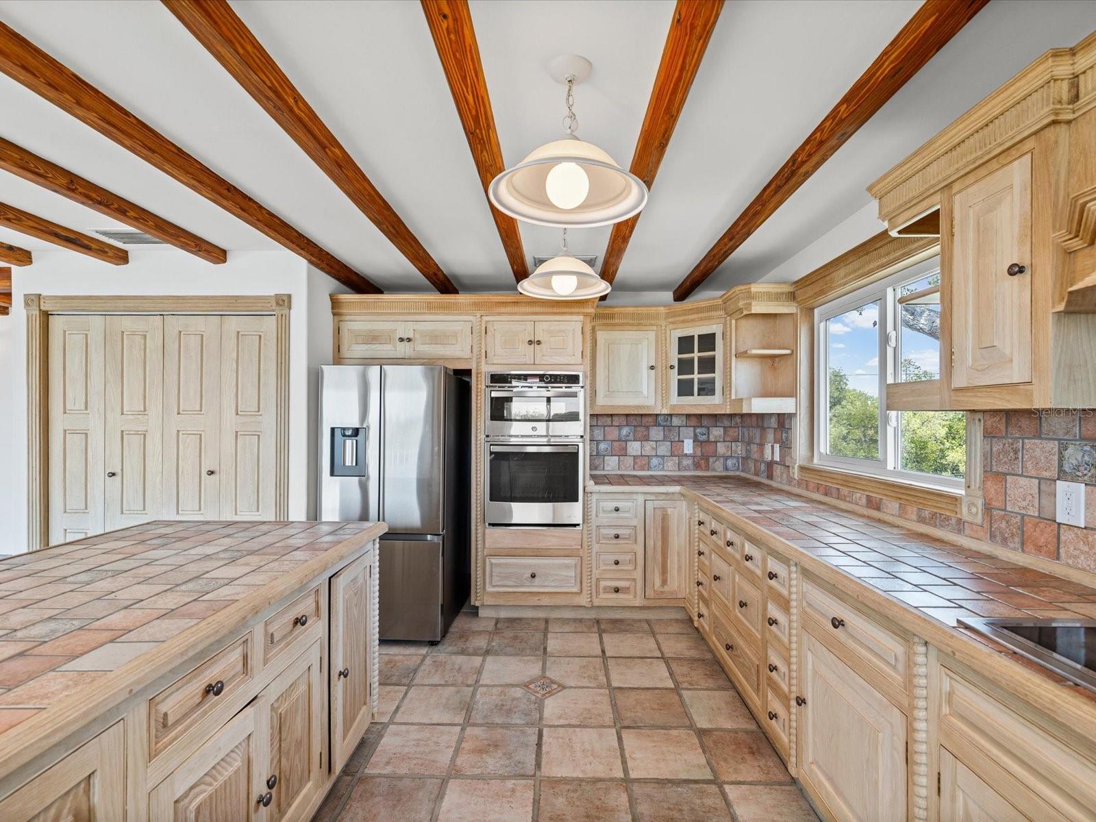 Image 9 of 79 For 1647 Sea Breeze Drive