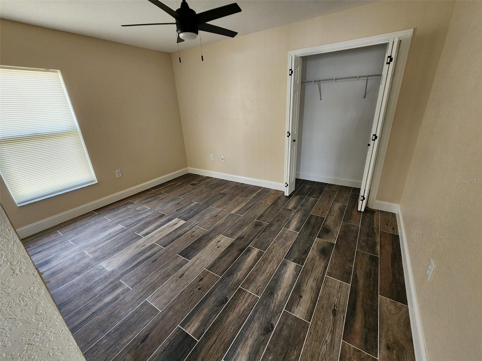 Image 16 of 21 For 29545 Morwen Place