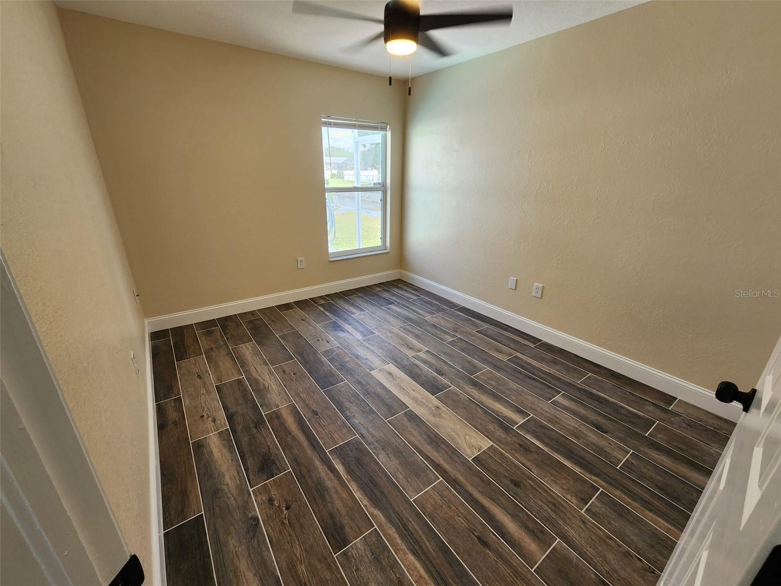 Image 17 of 21 For 29545 Morwen Place