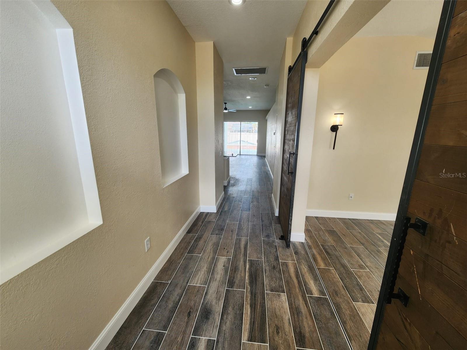 Image 4 of 21 For 29545 Morwen Place