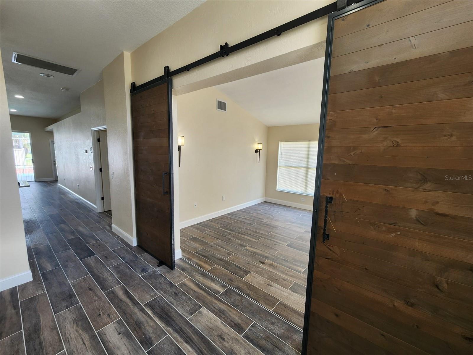 Image 5 of 21 For 29545 Morwen Place