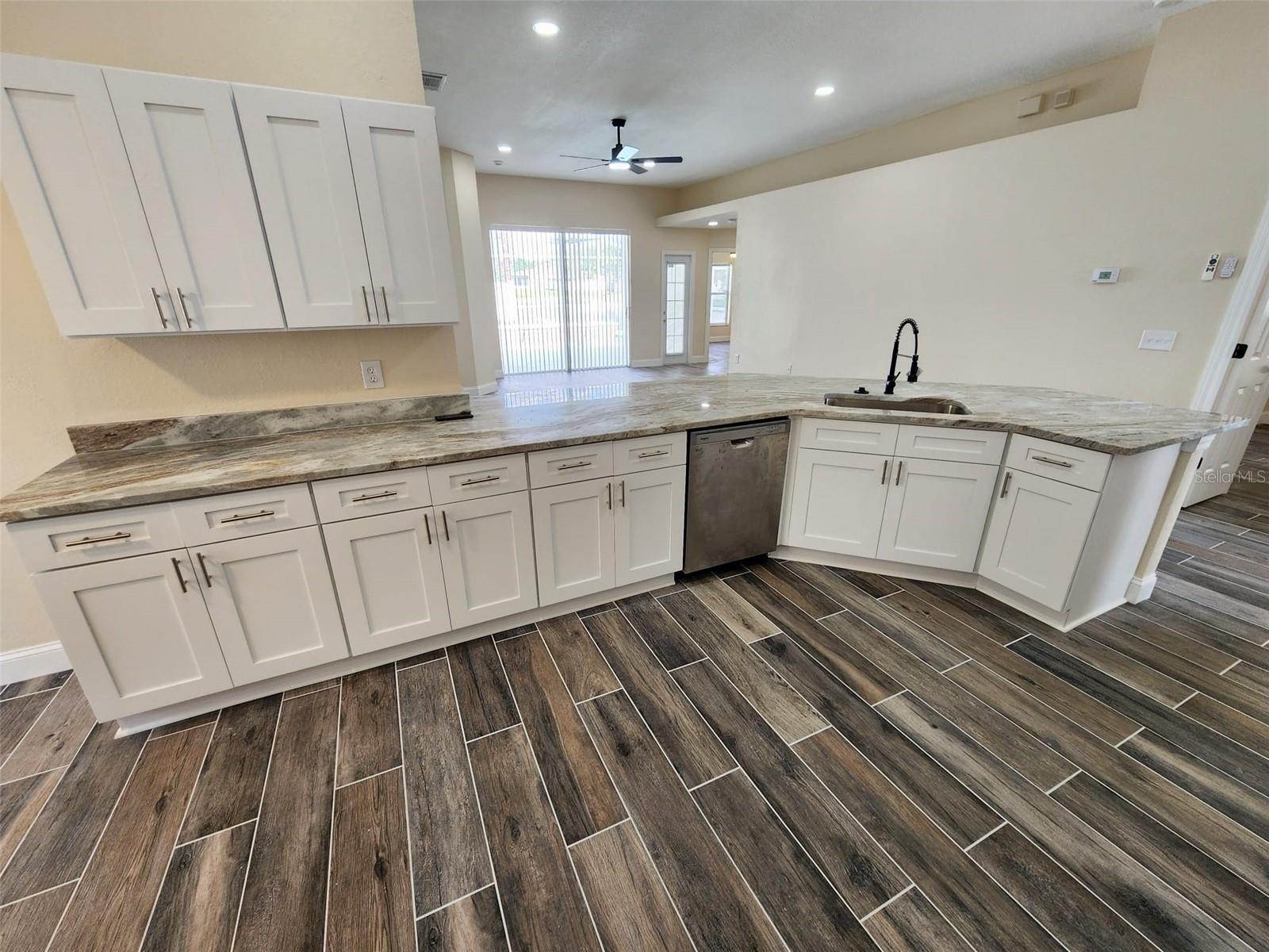 Image 9 of 21 For 29545 Morwen Place