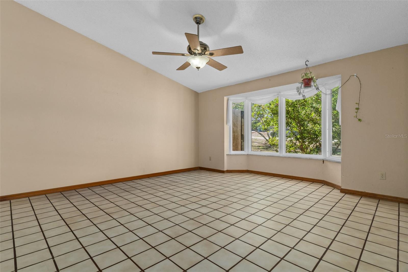 Image 10 of 55 For 8959 Nakoma Way
