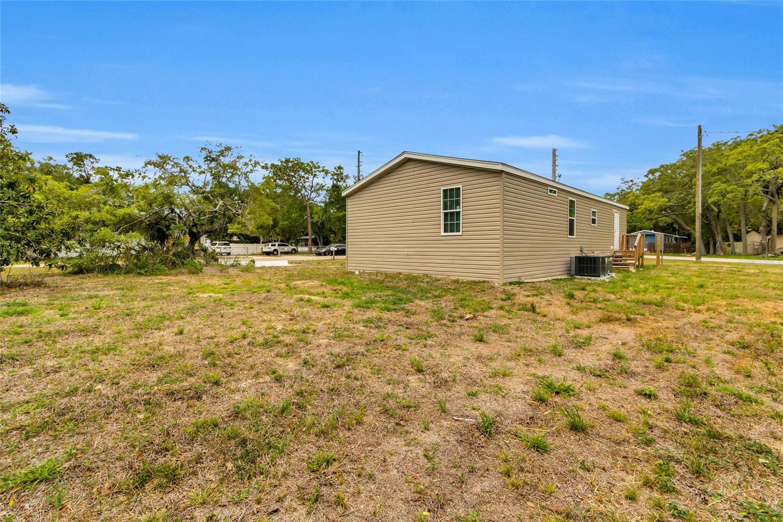 Image 28 of 34 For 7193 Sealawn Drive