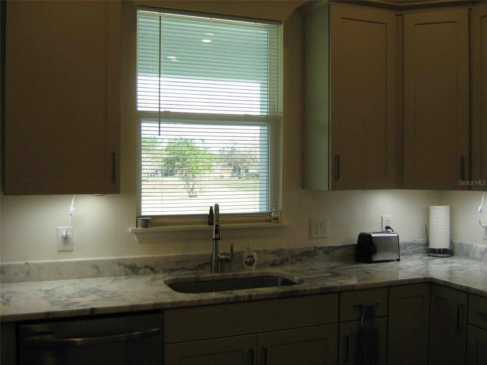Image 4 of 19 For 535 Dowling Circle