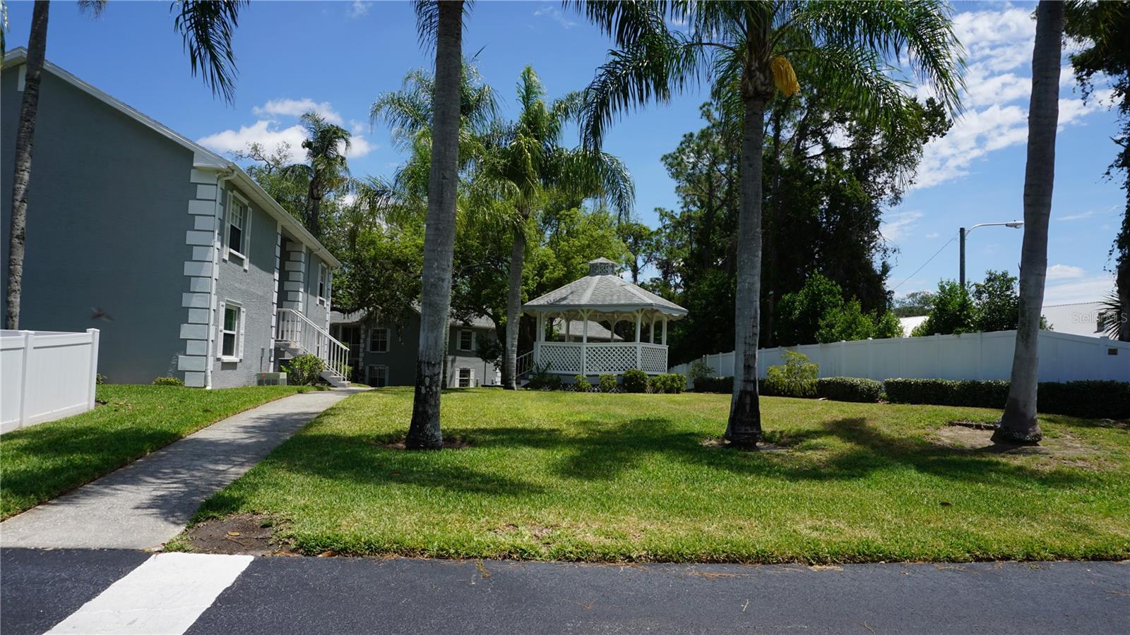 Image 30 of 30 For 7713 Hillside Court 203