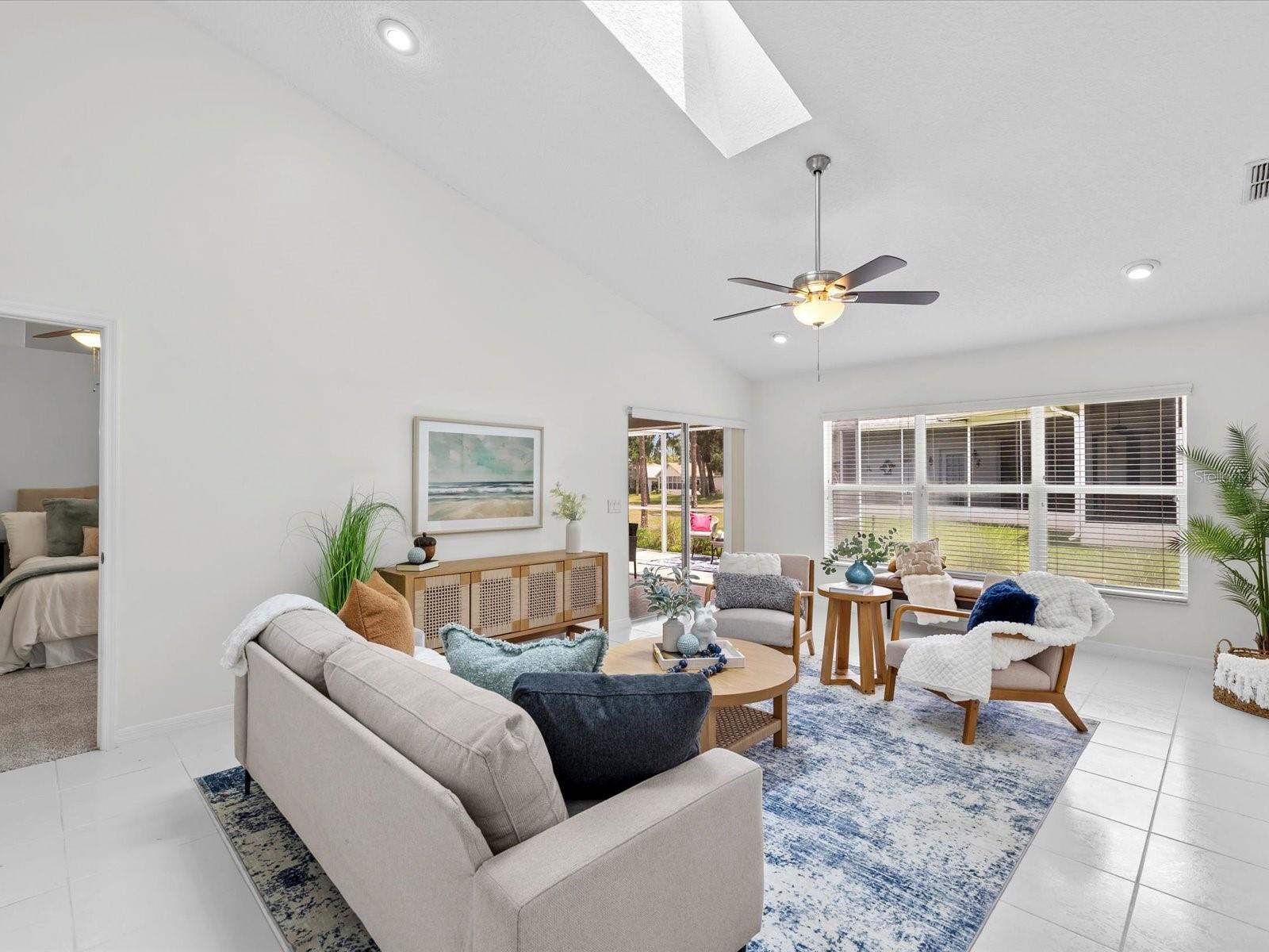 Image 12 of 51 For 9631 Oakwood Hills Court