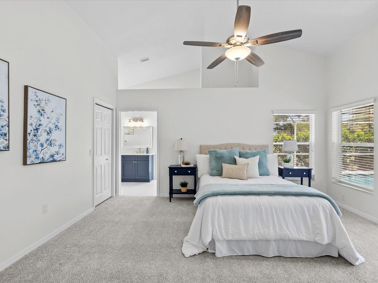 Image 13 of 51 For 9631 Oakwood Hills Court