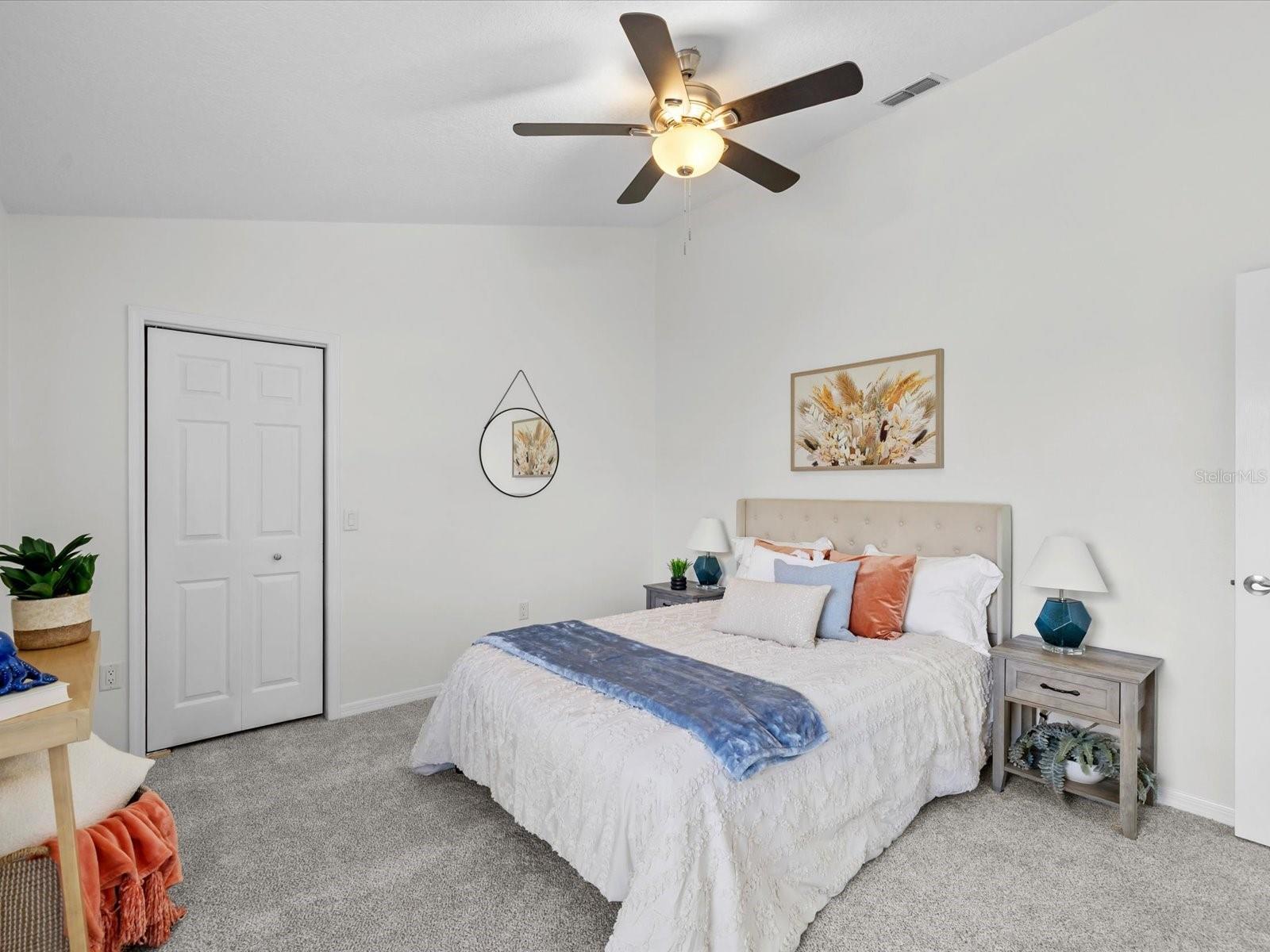 Image 23 of 51 For 9631 Oakwood Hills Court