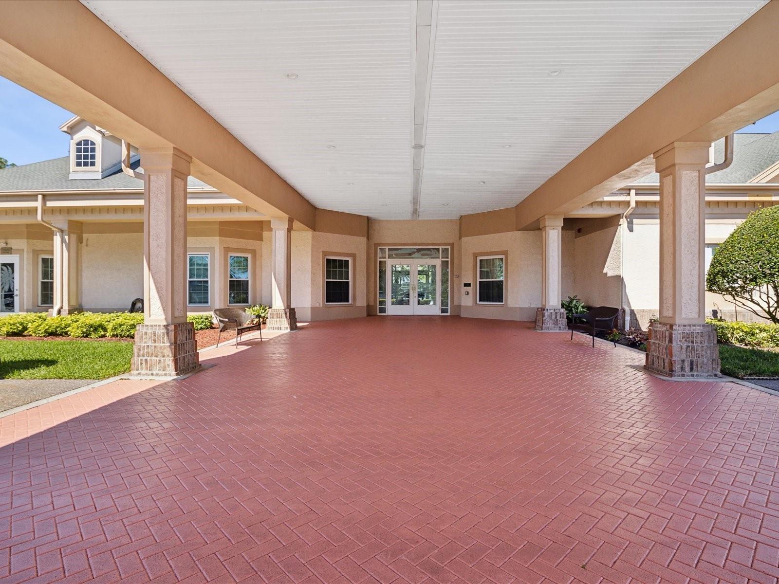 Image 45 of 51 For 9631 Oakwood Hills Court