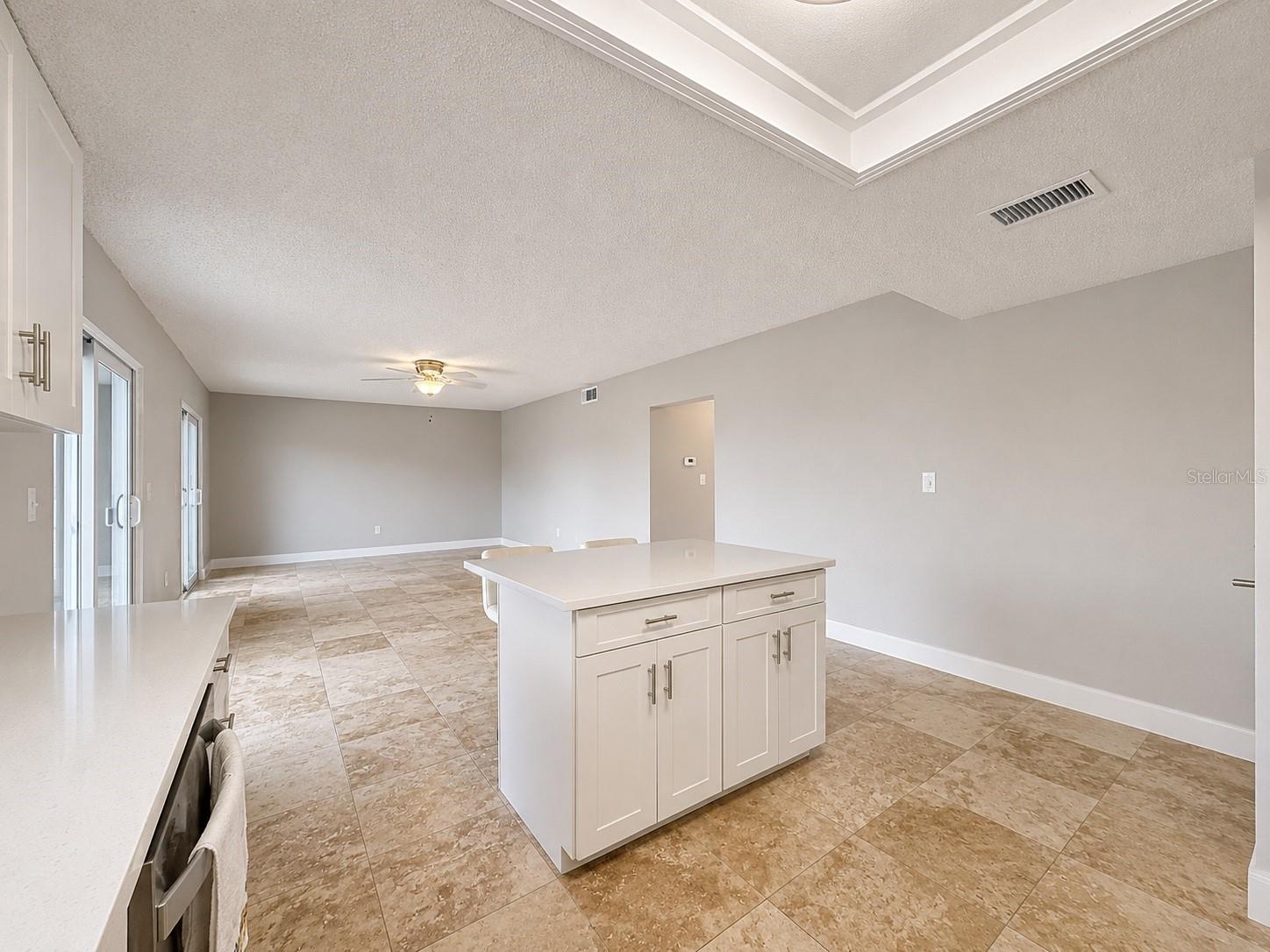 Image 3 of 15 For 8818 Bay Pointe Drive 108