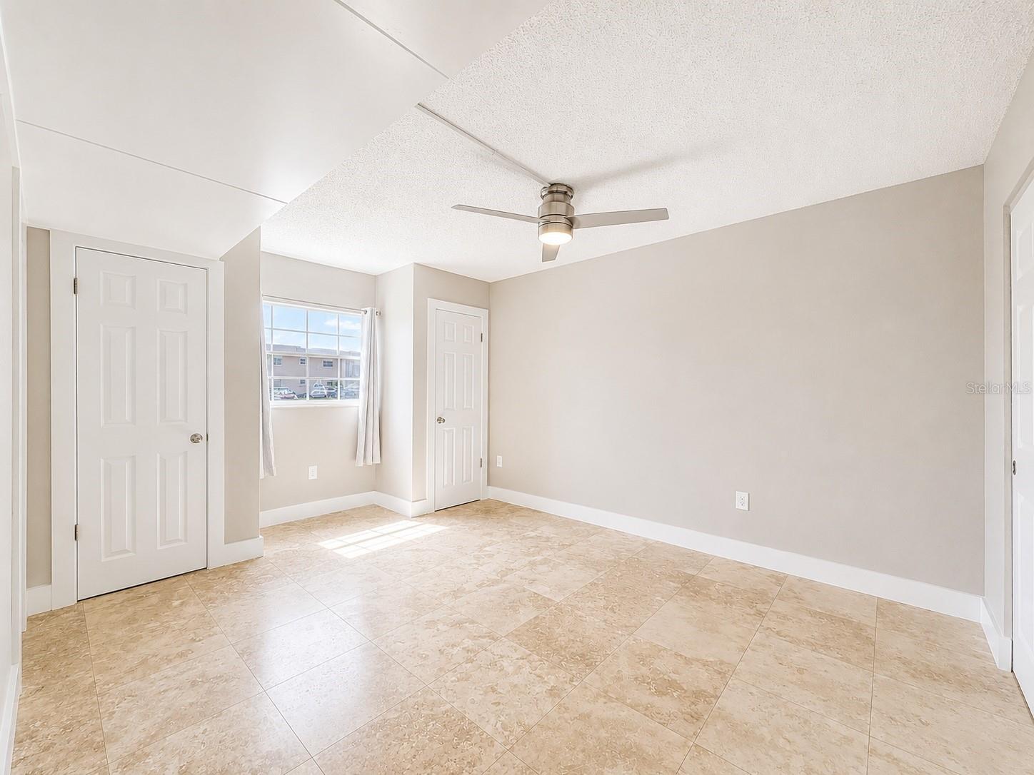 Image 6 of 15 For 8818 Bay Pointe Drive 108