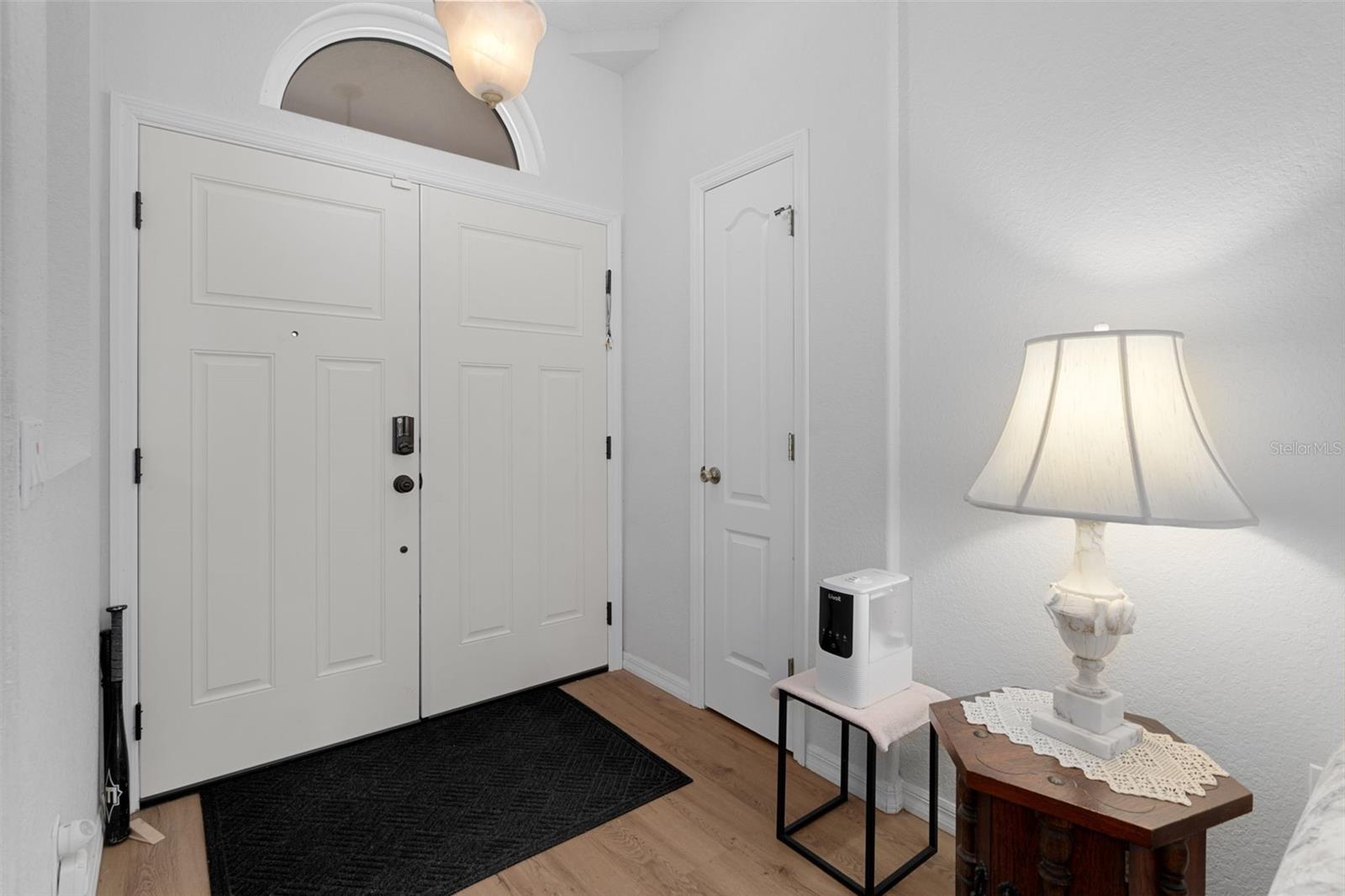 Image 18 of 58 For 4312 Bayridge Court