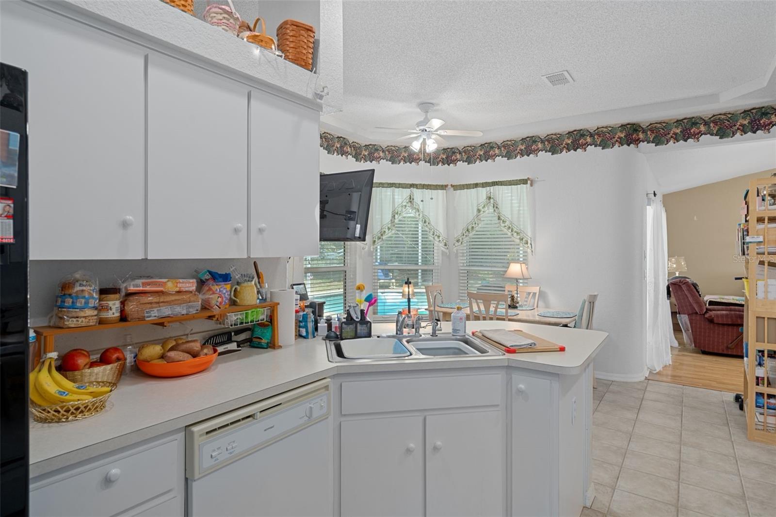 Image 23 of 58 For 4312 Bayridge Court