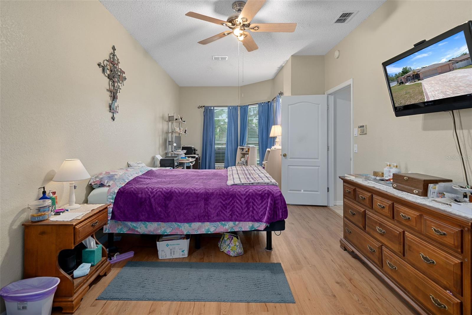 Image 34 of 58 For 4312 Bayridge Court