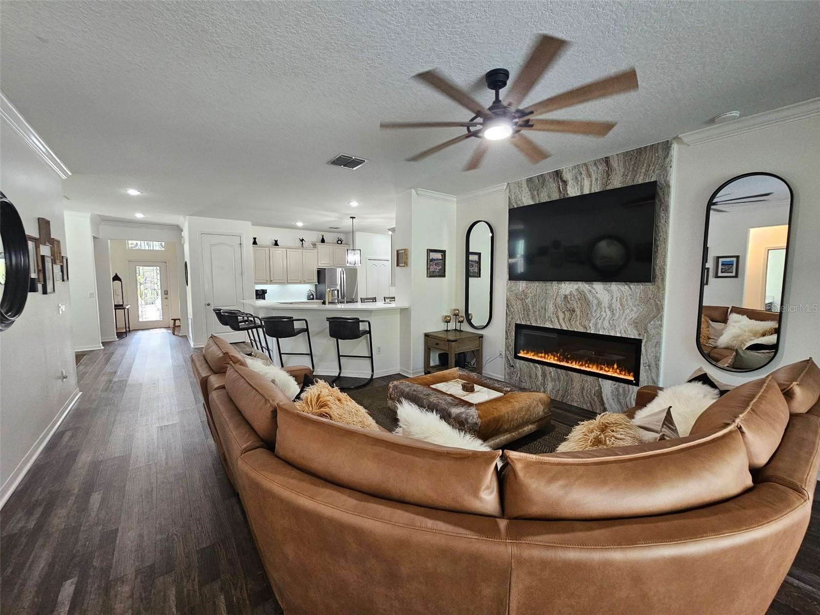 Image 18 of 40 For 12641 Drakefield Drive