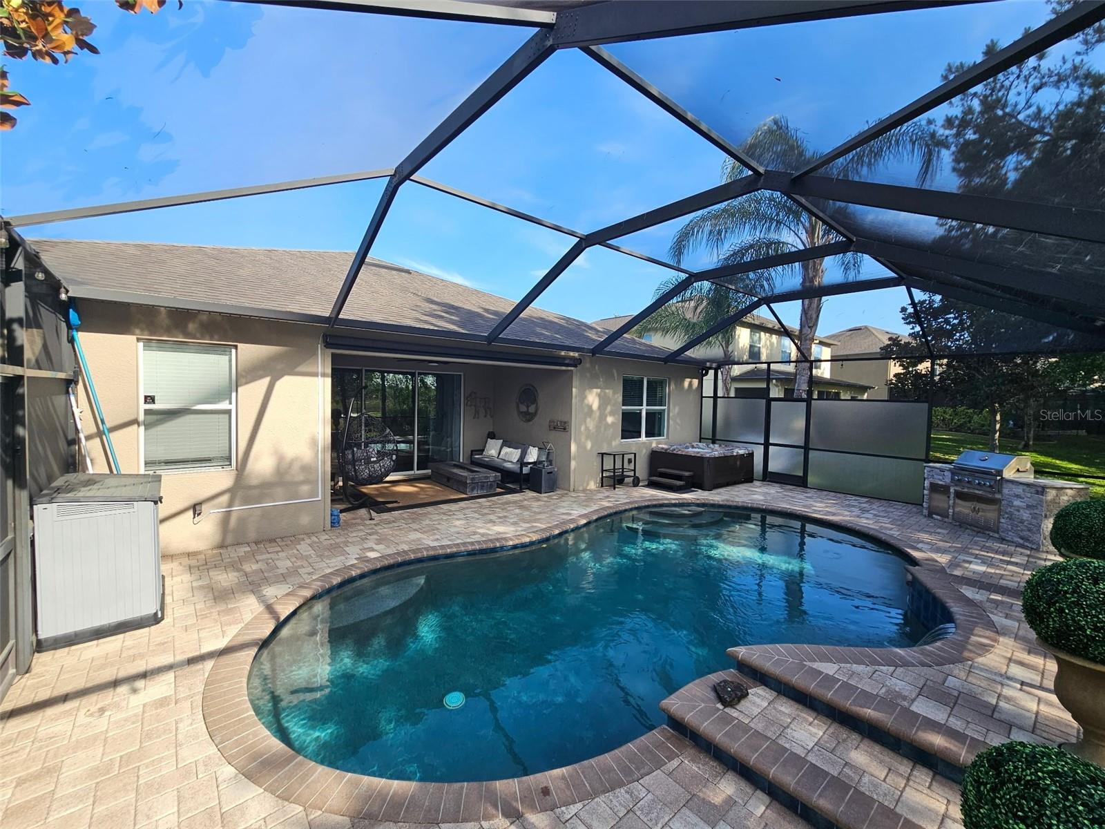 Image 3 of 40 For 12641 Drakefield Drive