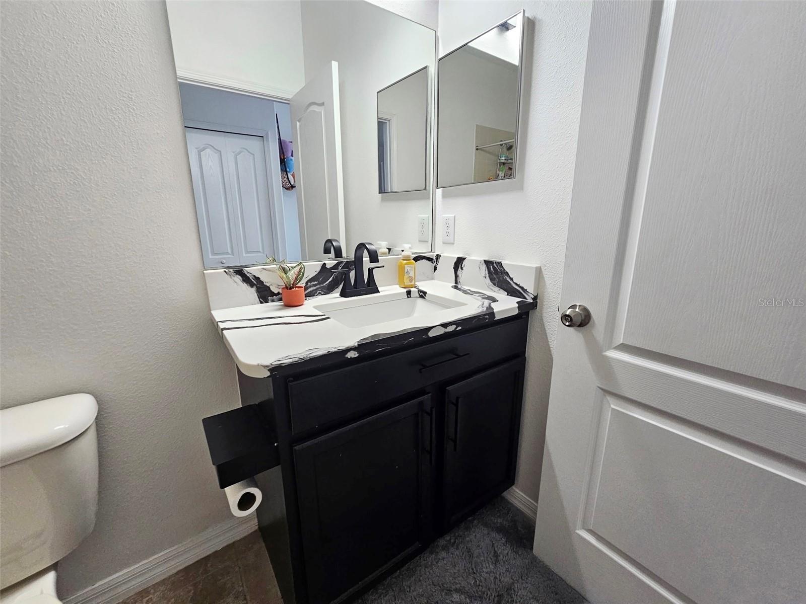 Image 32 of 40 For 12641 Drakefield Drive