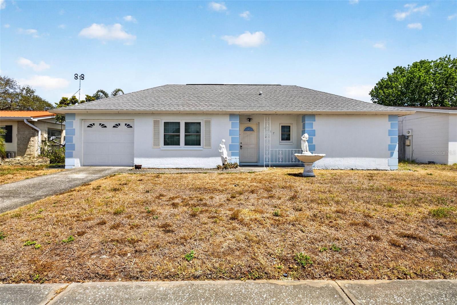 Image 2 of 8 For 8327 Moulton Drive