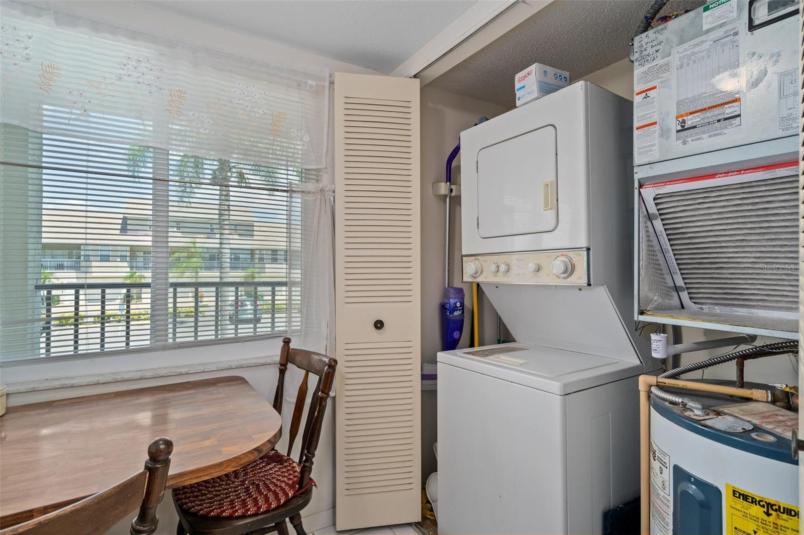 Image 19 of 52 For 8211 Brent Street 816