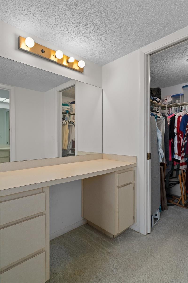 Image 28 of 52 For 8211 Brent Street 816