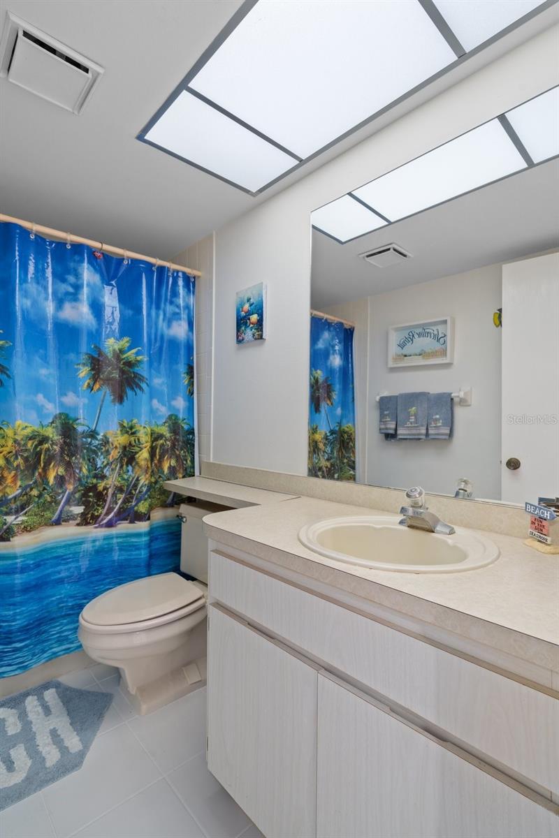 Image 32 of 52 For 8211 Brent Street 816