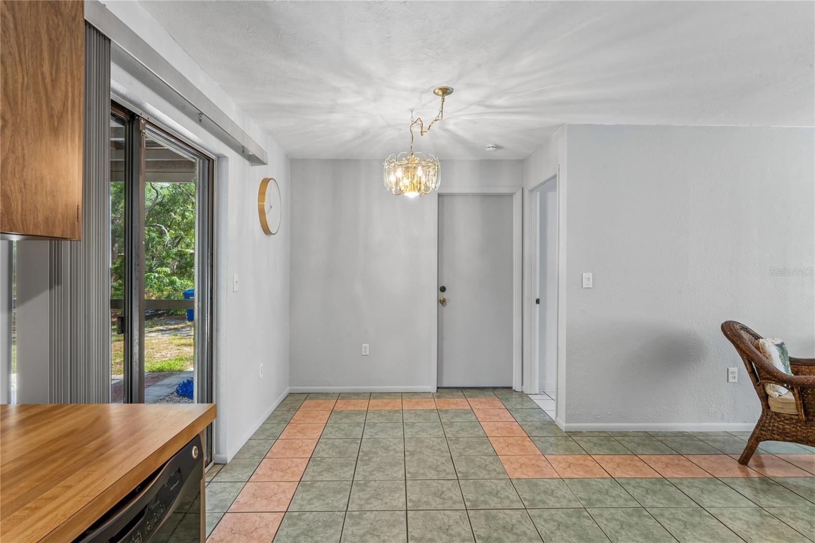 Image 14 of 47 For 14345 Missouri Skylark Road